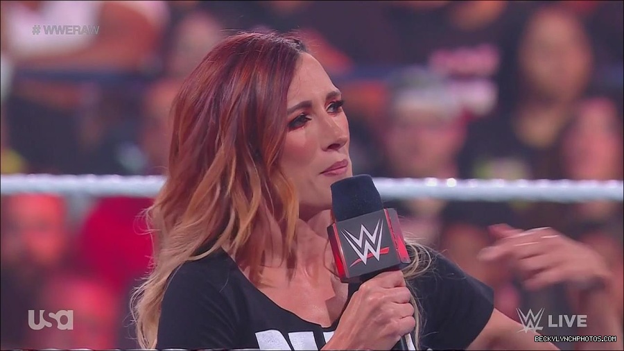 WWE_Monday_Night_Raw_2023_05_15_720p_HDTV_x264-NWCHD_mp4_003287238.jpg