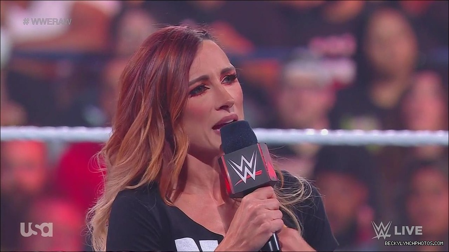 WWE_Monday_Night_Raw_2023_05_15_720p_HDTV_x264-NWCHD_mp4_003289240.jpg