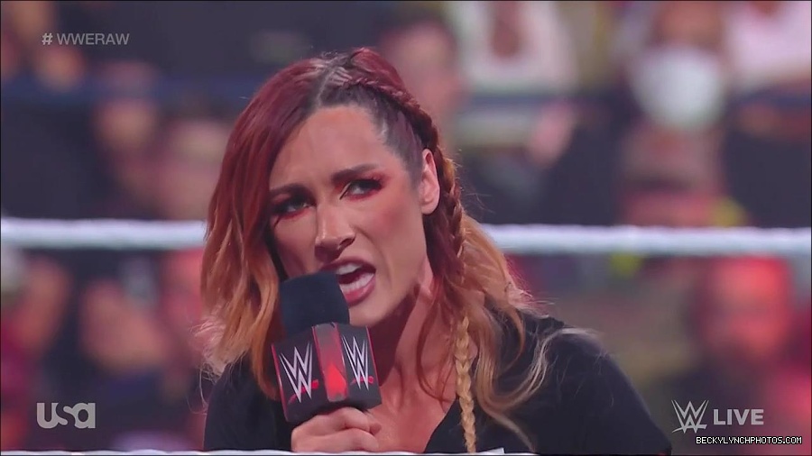 WWE_Monday_Night_Raw_2023_05_15_720p_HDTV_x264-NWCHD_mp4_003293244.jpg