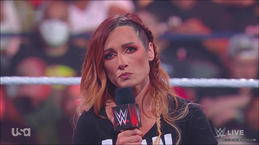 WWE_Monday_Night_Raw_2023_05_15_720p_HDTV_x264-NWCHD_mp4_003307658.jpg