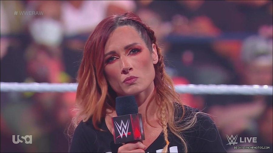 WWE_Monday_Night_Raw_2023_05_15_720p_HDTV_x264-NWCHD_mp4_003309660.jpg