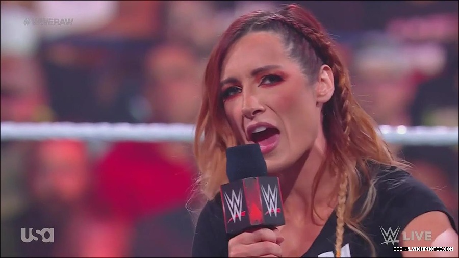 WWE_Monday_Night_Raw_2023_05_15_720p_HDTV_x264-NWCHD_mp4_003314065.jpg