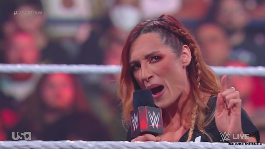 WWE_Monday_Night_Raw_2023_05_15_720p_HDTV_x264-NWCHD_mp4_003319270.jpg