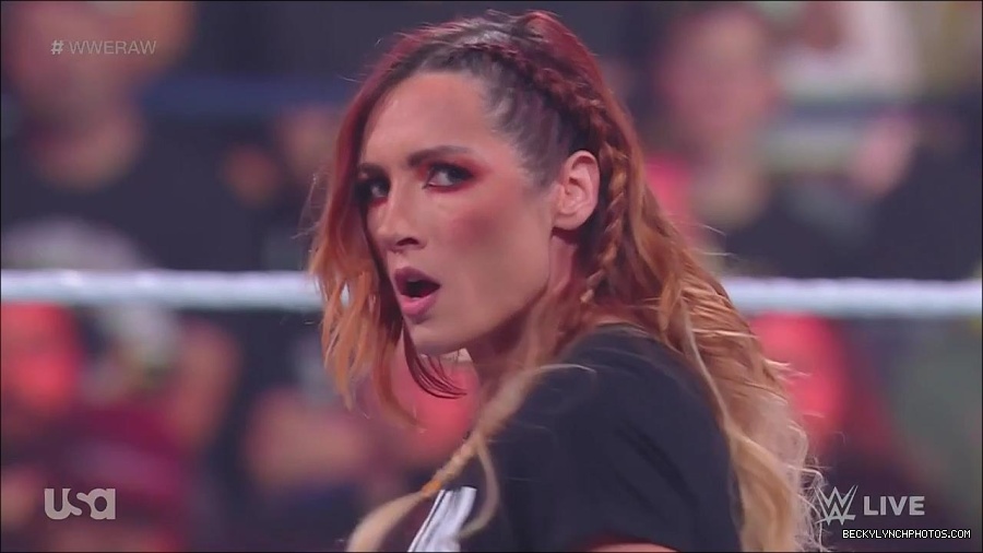 WWE_Monday_Night_Raw_2023_05_15_720p_HDTV_x264-NWCHD_mp4_003325676.jpg