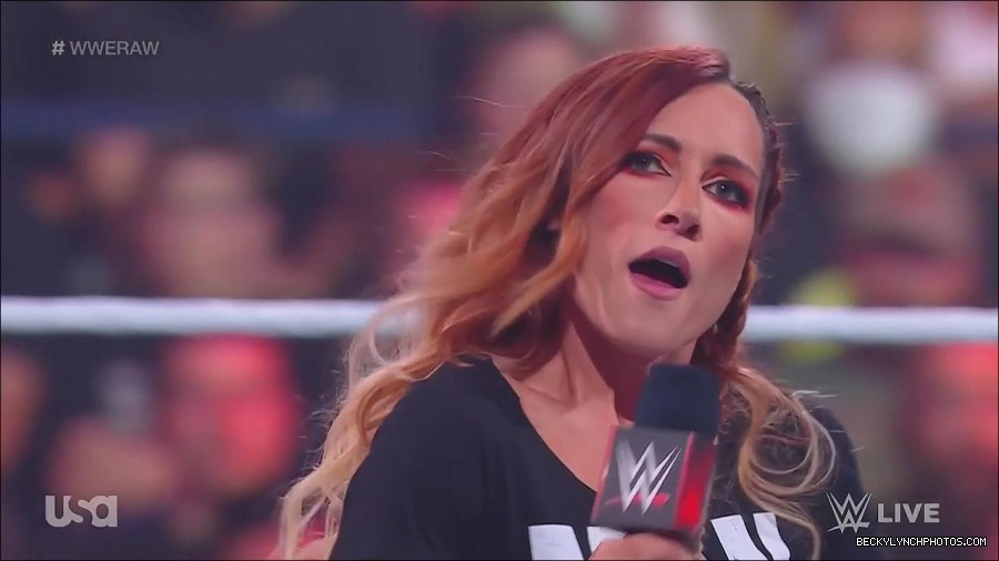 WWE_Monday_Night_Raw_2023_05_15_720p_HDTV_x264-NWCHD_mp4_003326477.jpg