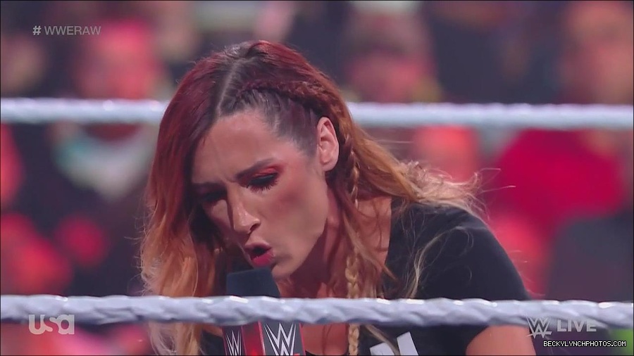 WWE_Monday_Night_Raw_2023_05_15_720p_HDTV_x264-NWCHD_mp4_003332083.jpg