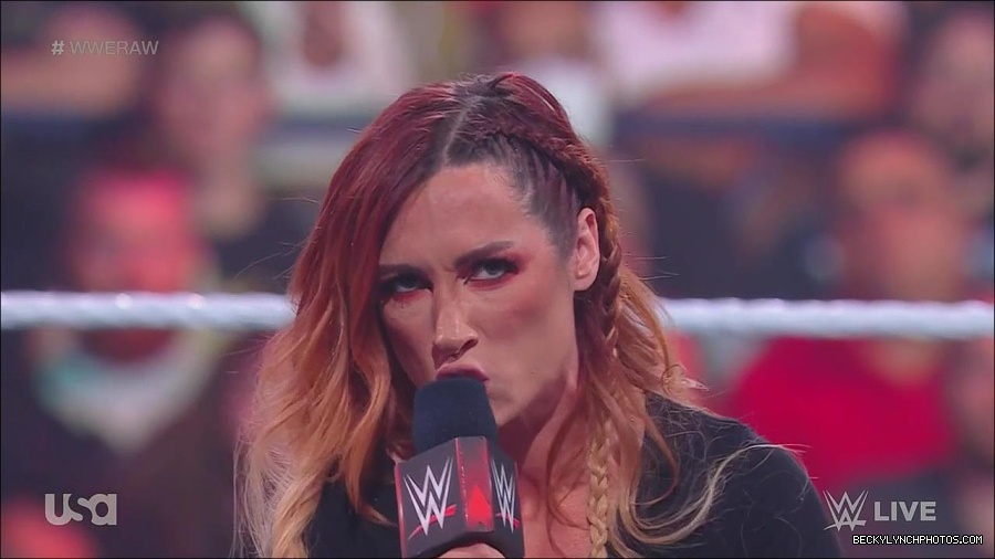 WWE_Monday_Night_Raw_2023_05_15_720p_HDTV_x264-NWCHD_mp4_003334085.jpg