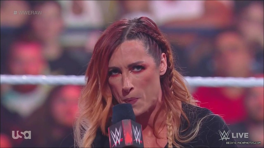 WWE_Monday_Night_Raw_2023_05_15_720p_HDTV_x264-NWCHD_mp4_003334485.jpg