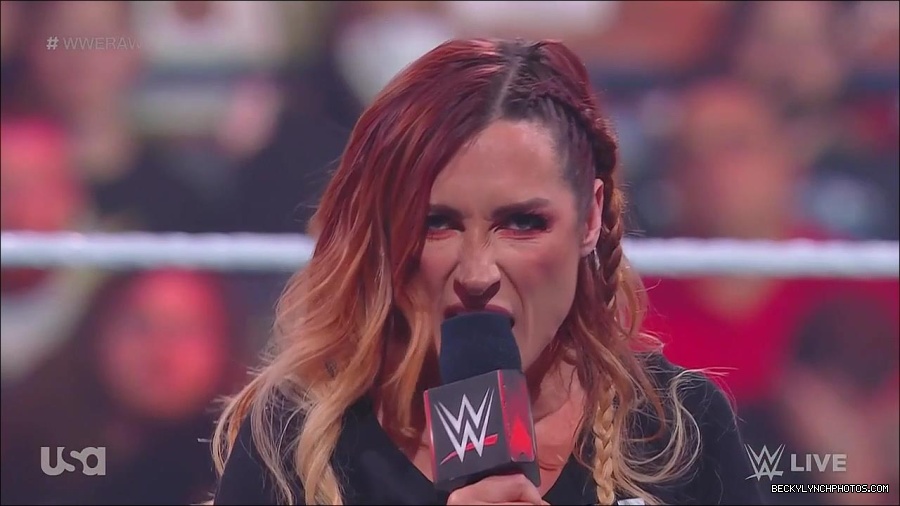 WWE_Monday_Night_Raw_2023_05_15_720p_HDTV_x264-NWCHD_mp4_003337288.jpg