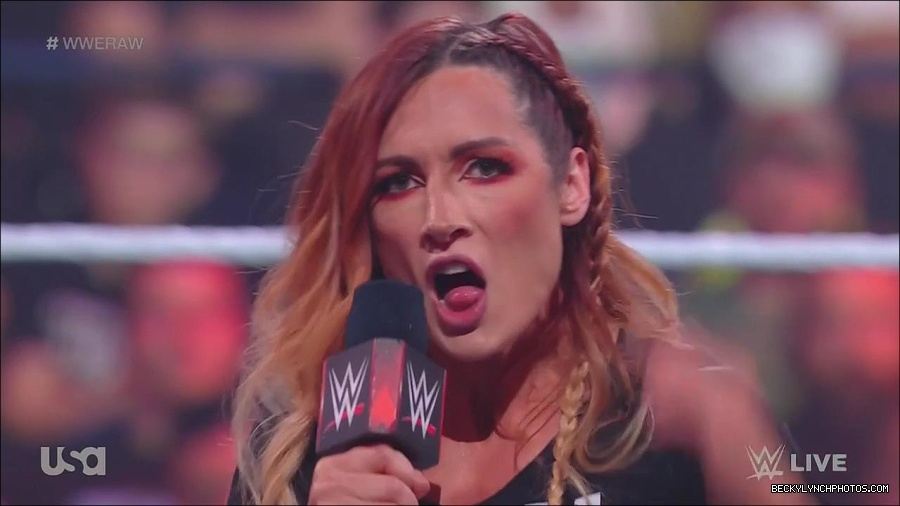WWE_Monday_Night_Raw_2023_05_15_720p_HDTV_x264-NWCHD_mp4_003342093.jpg