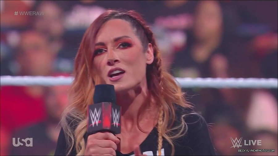 WWE_Monday_Night_Raw_2023_05_15_720p_HDTV_x264-NWCHD_mp4_003345696.jpg