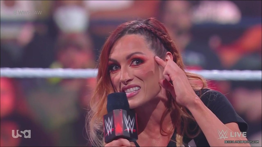 WWE_Monday_Night_Raw_2023_05_15_720p_HDTV_x264-NWCHD_mp4_003348099.jpg