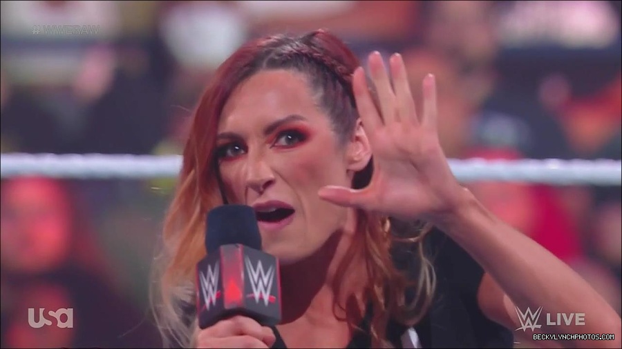WWE_Monday_Night_Raw_2023_05_15_720p_HDTV_x264-NWCHD_mp4_003349700.jpg