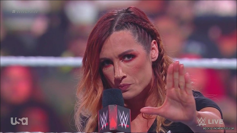WWE_Monday_Night_Raw_2023_05_15_720p_HDTV_x264-NWCHD_mp4_003353304.jpg