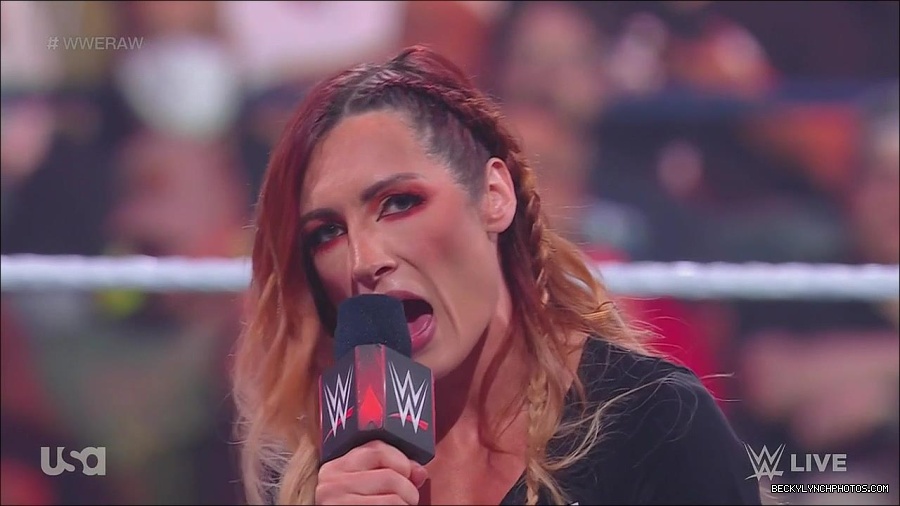 WWE_Monday_Night_Raw_2023_05_15_720p_HDTV_x264-NWCHD_mp4_003366917.jpg