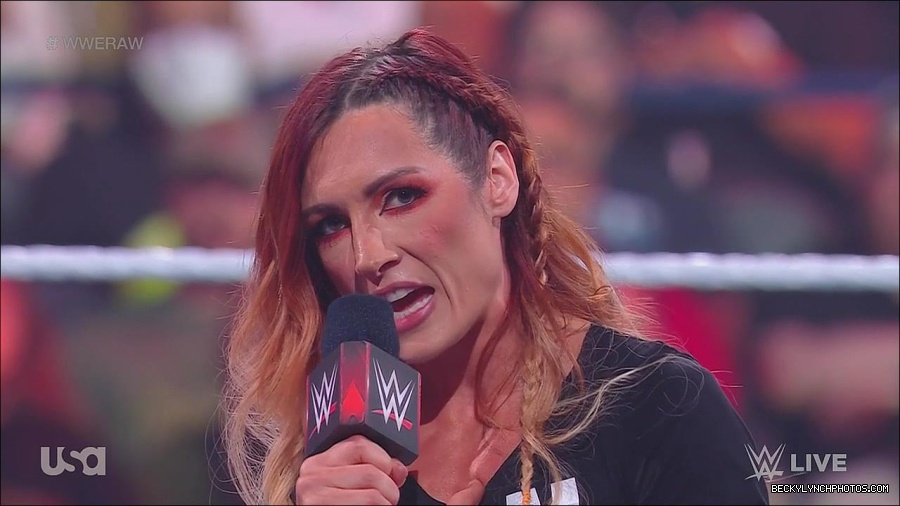 WWE_Monday_Night_Raw_2023_05_15_720p_HDTV_x264-NWCHD_mp4_003370121.jpg