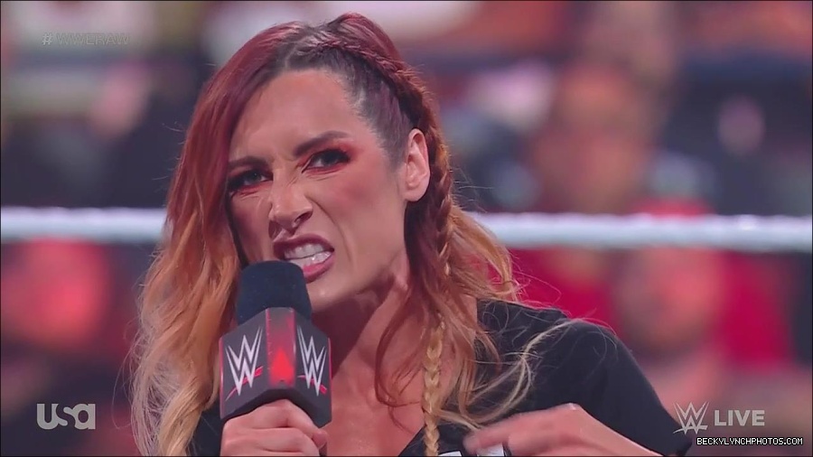 WWE_Monday_Night_Raw_2023_05_15_720p_HDTV_x264-NWCHD_mp4_003374925.jpg