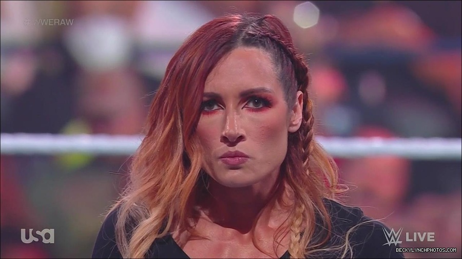 WWE_Monday_Night_Raw_2023_05_15_720p_HDTV_x264-NWCHD_mp4_003380931.jpg
