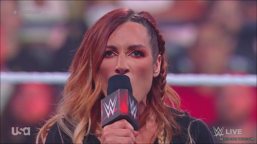 WWE_Monday_Night_Raw_2023_05_15_720p_HDTV_x264-NWCHD_mp4_003390941.jpg