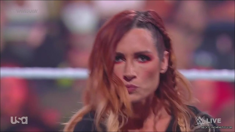WWE_Monday_Night_Raw_2023_05_15_720p_HDTV_x264-NWCHD_mp4_003394145.jpg