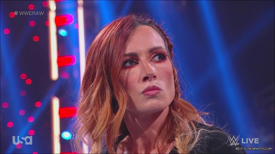 WWE_Monday_Night_Raw_2023_05_15_720p_HDTV_x264-NWCHD_mp4_003407358.jpg