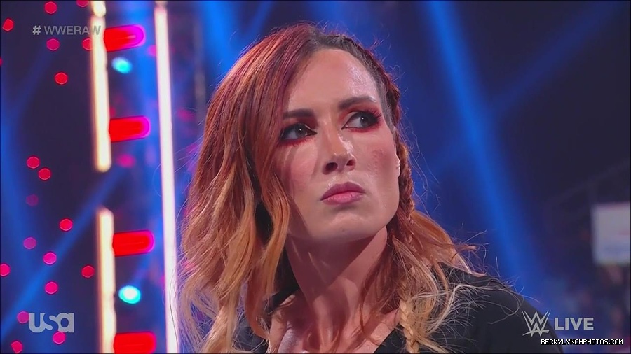 WWE_Monday_Night_Raw_2023_05_15_720p_HDTV_x264-NWCHD_mp4_003408559.jpg