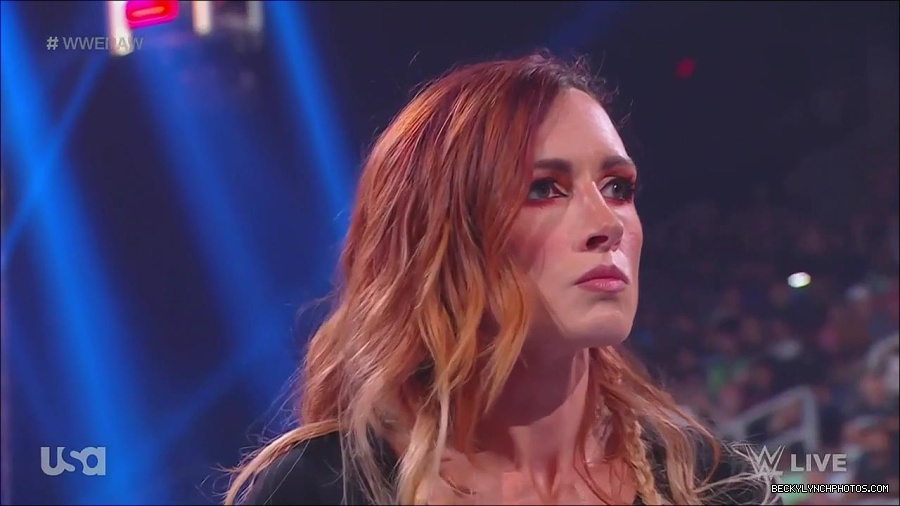 WWE_Monday_Night_Raw_2023_05_15_720p_HDTV_x264-NWCHD_mp4_003410161.jpg