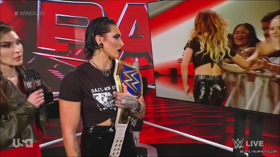 WWE_Monday_Night_Raw_2023_05_15_720p_HDTV_x264-NWCHD_mp4_003436587.jpg