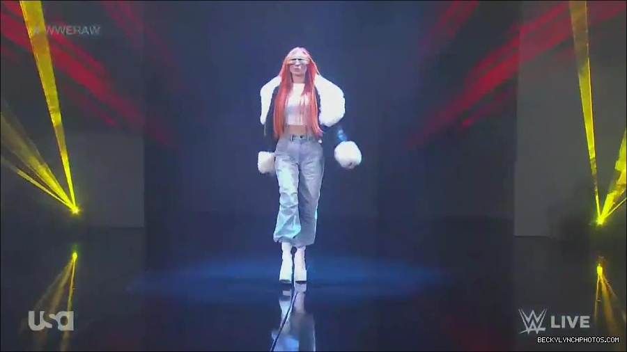 WWE_Monday_Night_Raw_2023_05_22_720p_HDTV_x264-NWCHD_mp4_004845561.jpg