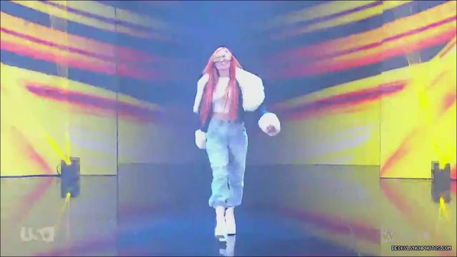 WWE_Monday_Night_Raw_2023_05_22_720p_HDTV_x264-NWCHD_mp4_004846762.jpg