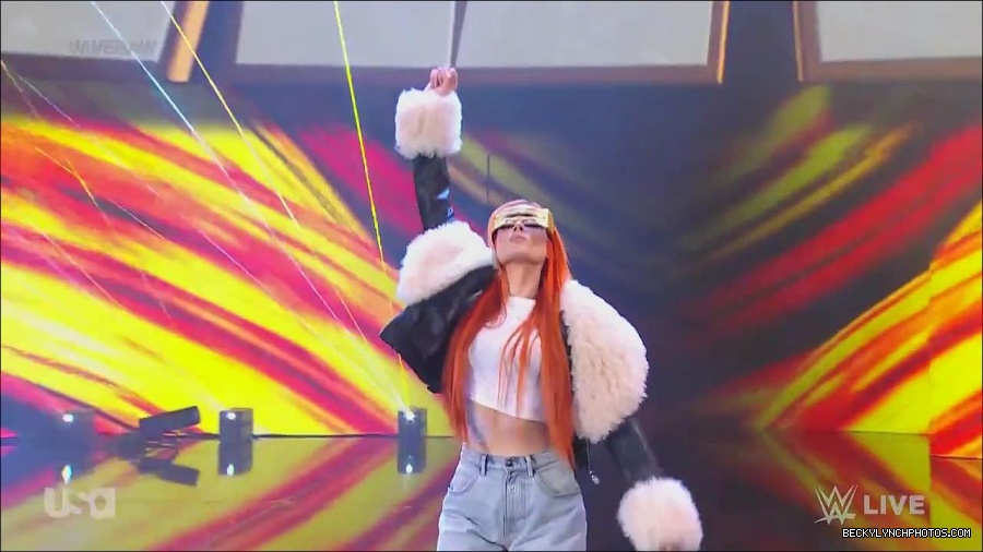 WWE_Monday_Night_Raw_2023_05_22_720p_HDTV_x264-NWCHD_mp4_004851167.jpg