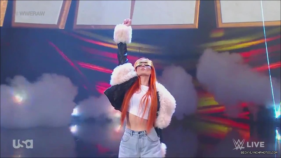 WWE_Monday_Night_Raw_2023_05_22_720p_HDTV_x264-NWCHD_mp4_004851968.jpg
