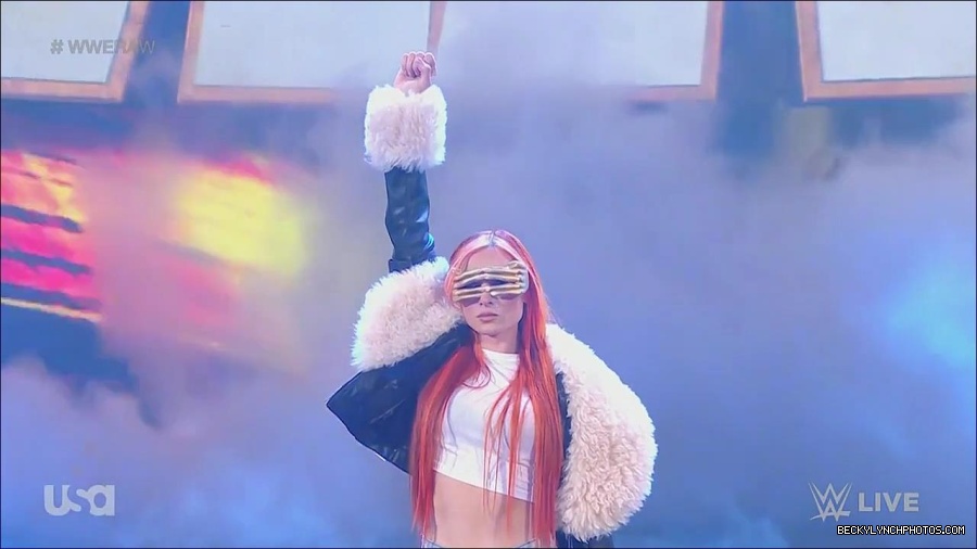 WWE_Monday_Night_Raw_2023_05_22_720p_HDTV_x264-NWCHD_mp4_004855171.jpg