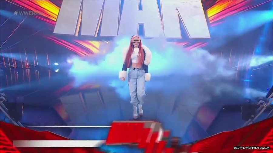 WWE_Monday_Night_Raw_2023_05_22_720p_HDTV_x264-NWCHD_mp4_004861577.jpg