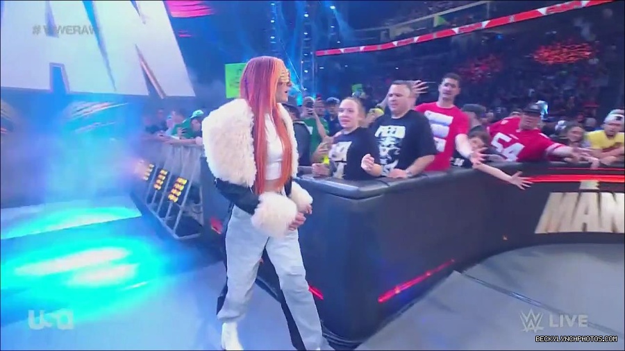 WWE_Monday_Night_Raw_2023_05_22_720p_HDTV_x264-NWCHD_mp4_004868784.jpg