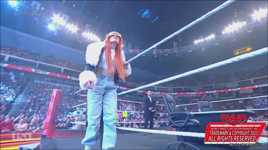WWE_Monday_Night_Raw_2023_05_22_720p_HDTV_x264-NWCHD_mp4_004877994.jpg