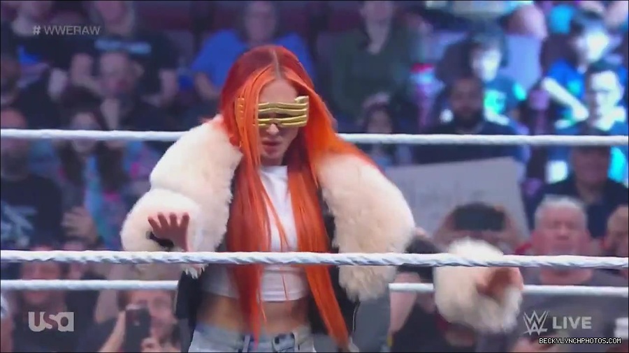 WWE_Monday_Night_Raw_2023_05_22_720p_HDTV_x264-NWCHD_mp4_004883599.jpg