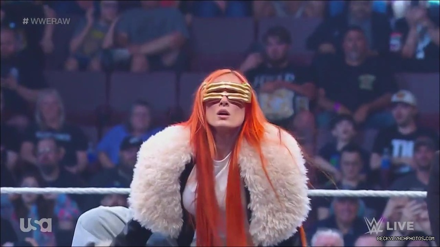 WWE_Monday_Night_Raw_2023_05_22_720p_HDTV_x264-NWCHD_mp4_004885601.jpg