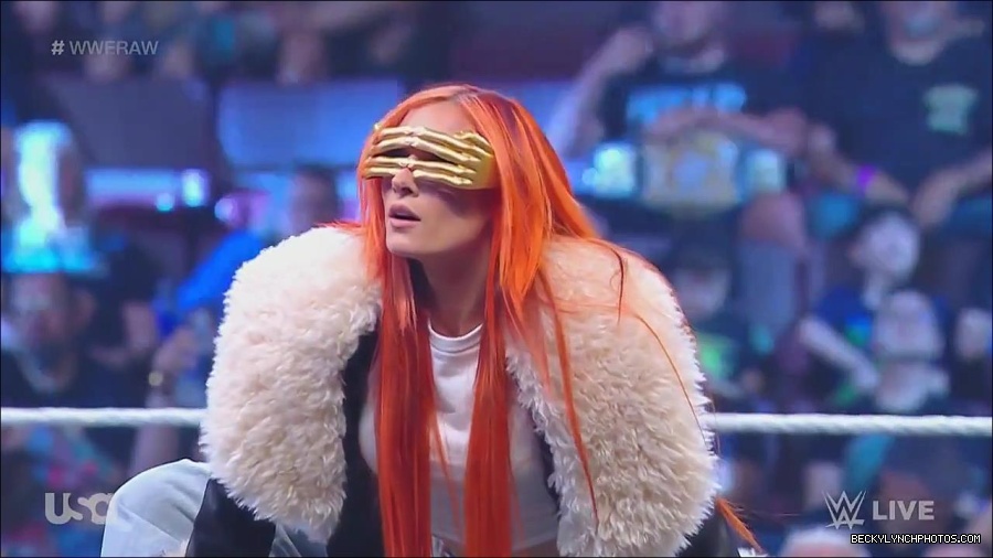 WWE_Monday_Night_Raw_2023_05_22_720p_HDTV_x264-NWCHD_mp4_004887203.jpg