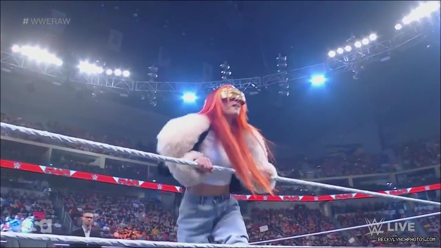 WWE_Monday_Night_Raw_2023_05_22_720p_HDTV_x264-NWCHD_mp4_004889605.jpg