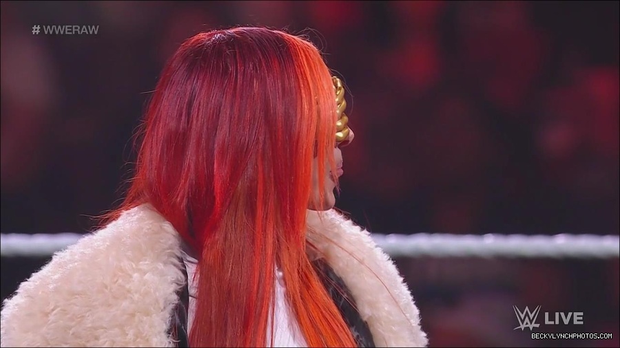 WWE_Monday_Night_Raw_2023_05_22_720p_HDTV_x264-NWCHD_mp4_004964747.jpg