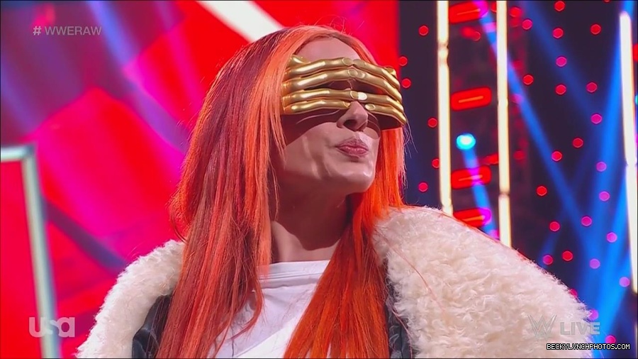 WWE_Monday_Night_Raw_2023_05_22_720p_HDTV_x264-NWCHD_mp4_004965548.jpg