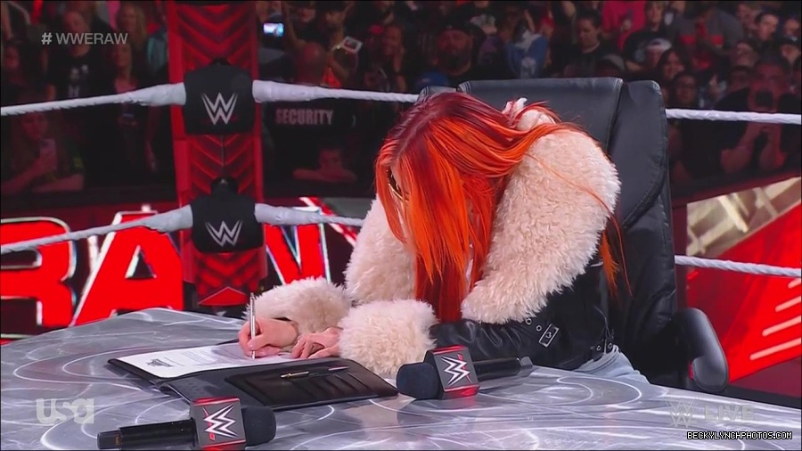 WWE_Monday_Night_Raw_2023_05_22_720p_HDTV_x264-NWCHD_mp4_004990773.jpg