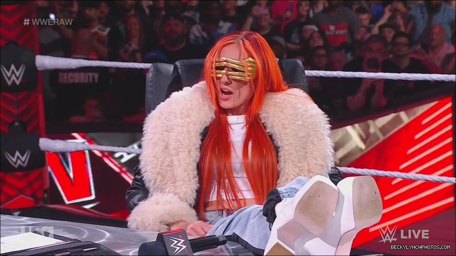 WWE_Monday_Night_Raw_2023_05_22_720p_HDTV_x264-NWCHD_mp4_004999181.jpg