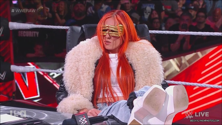 WWE_Monday_Night_Raw_2023_05_22_720p_HDTV_x264-NWCHD_mp4_005003185.jpg