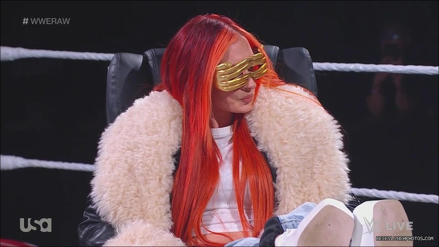 WWE_Monday_Night_Raw_2023_05_22_720p_HDTV_x264-NWCHD_mp4_005009592.jpg