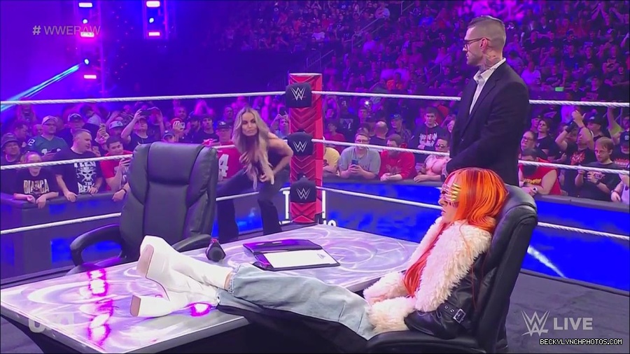 WWE_Monday_Night_Raw_2023_05_22_720p_HDTV_x264-NWCHD_mp4_005047763.jpg