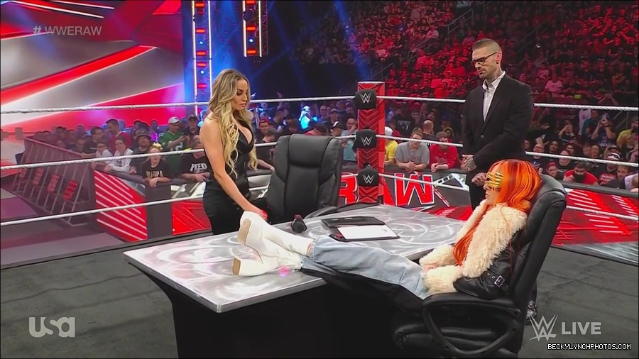WWE_Monday_Night_Raw_2023_05_22_720p_HDTV_x264-NWCHD_mp4_005063779.jpg
