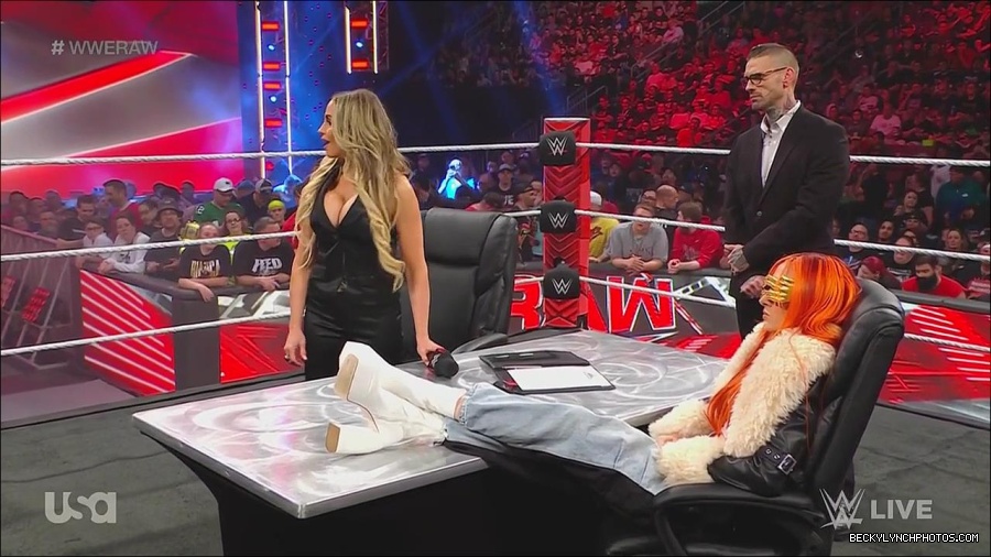 WWE_Monday_Night_Raw_2023_05_22_720p_HDTV_x264-NWCHD_mp4_005065381.jpg
