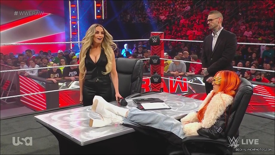 WWE_Monday_Night_Raw_2023_05_22_720p_HDTV_x264-NWCHD_mp4_005065781.jpg